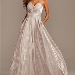 Betsy & Adam Illusion Neck Silver Strapless Metallic Ballgown sz 12